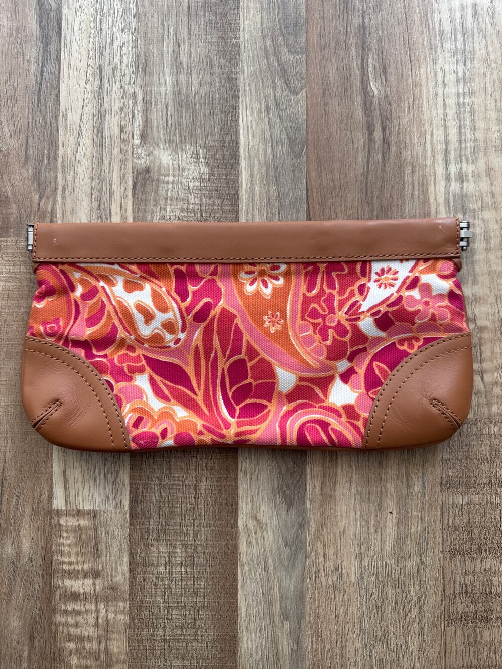 Women's Vintage Y2K Ann Taylor Canvas Floral Magnetic Clutch Soft Girl Coquette